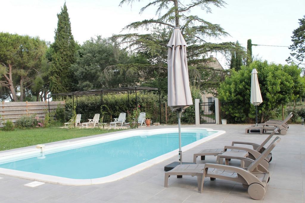 Mas De La Douceur Bed & Breakfast Saint-Andiol Bagian luar foto