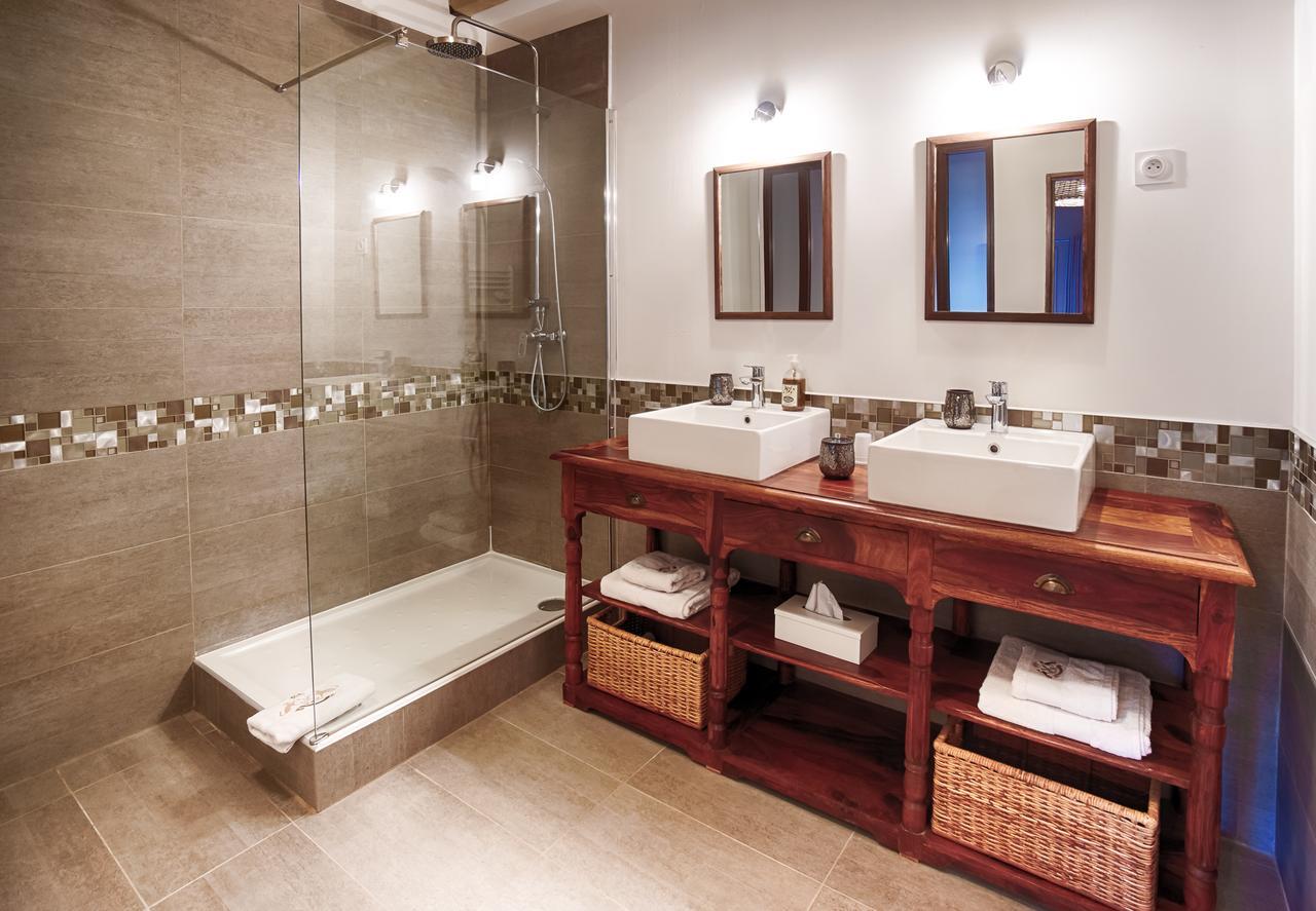 Mas De La Douceur Bed & Breakfast Saint-Andiol Bagian luar foto