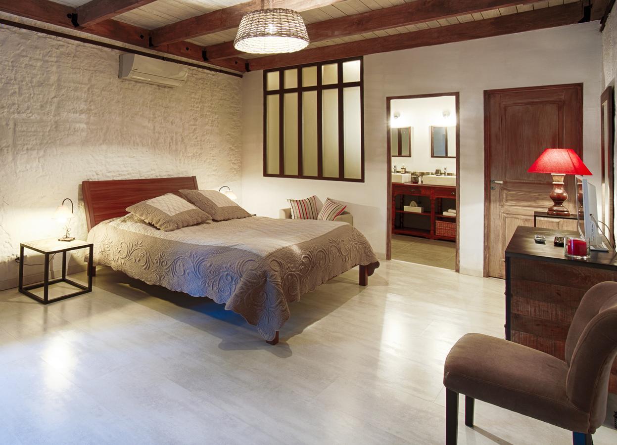 Mas De La Douceur Bed & Breakfast Saint-Andiol Bagian luar foto