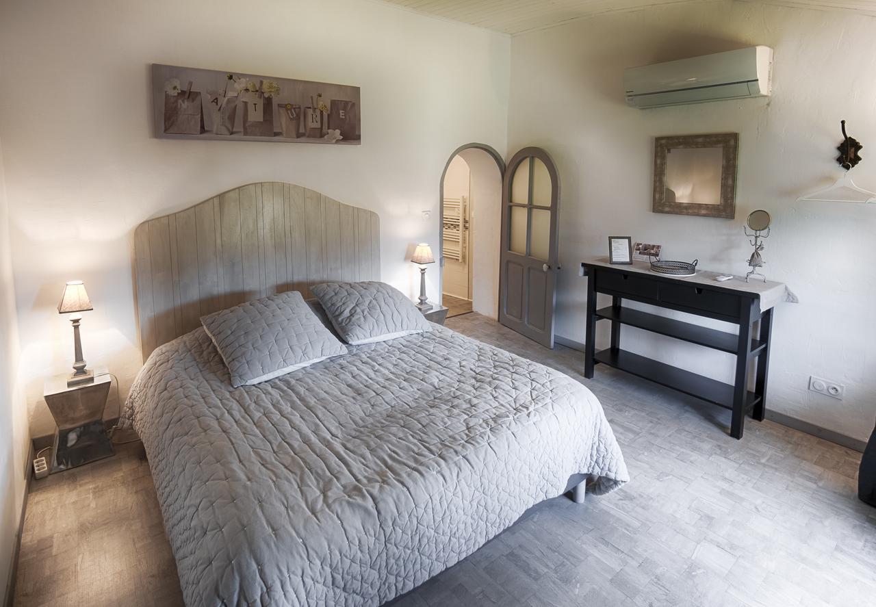 Mas De La Douceur Bed & Breakfast Saint-Andiol Bagian luar foto
