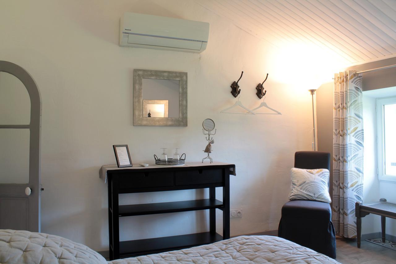 Mas De La Douceur Bed & Breakfast Saint-Andiol Bagian luar foto