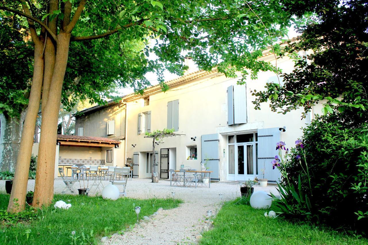 Mas De La Douceur Bed & Breakfast Saint-Andiol Bagian luar foto