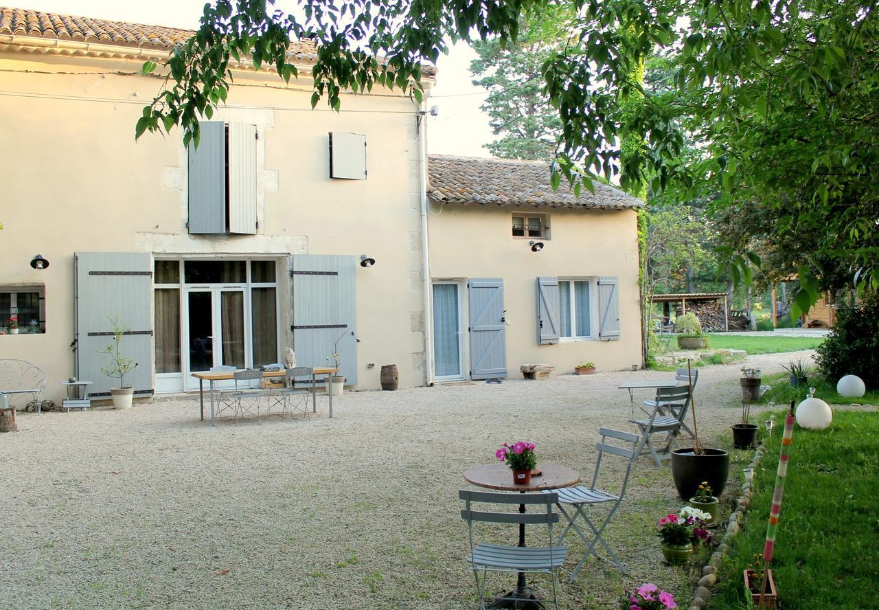 Mas De La Douceur Bed & Breakfast Saint-Andiol Bagian luar foto